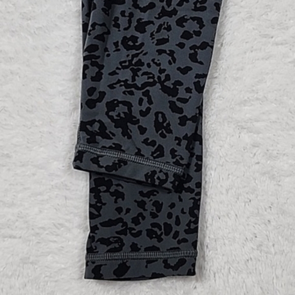 Athleta Elevation Ultra High Rise Leopard Print Athletic Leggings - Picture 7 of 14